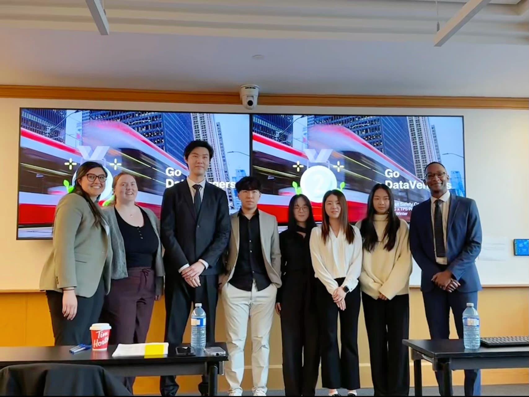 Jason Lai and team at the Toronto Police Service case competition